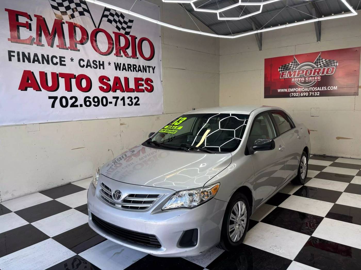 2013 Toyota Corolla L — Sedan — 73,000 mi — Las Vegas, NV