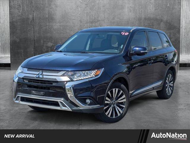 2019 Mitsubishi Outlander SE — SUV — 106,583 mi — Denton, TX