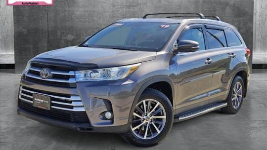 2019 Toyota Highlander XLE — SUV — 92,884 mi — Denton, TX