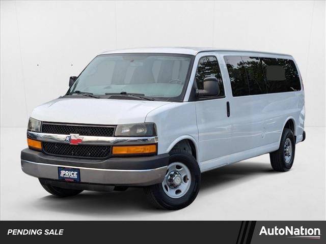 2013 Chevrolet Express Passenger LT — Passenger Van — 102,006 mi — Denton, TX