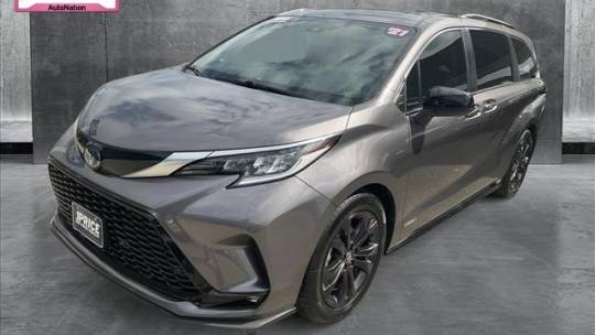 2021 Toyota Sienna XSE — Minivan — 59,233 mi — Denton, TX