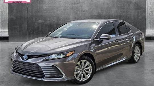 2022 Toyota Camry Hybrid LE — Sedan — 22,611 mi — Denton, TX