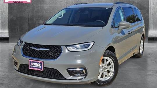 2022 Chrysler Pacifica Touring L — Minivan — 68,876 mi — Denton, TX