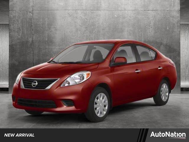 2013 Nissan Versa SV — Sedan — 105,367 mi — Houston, TX