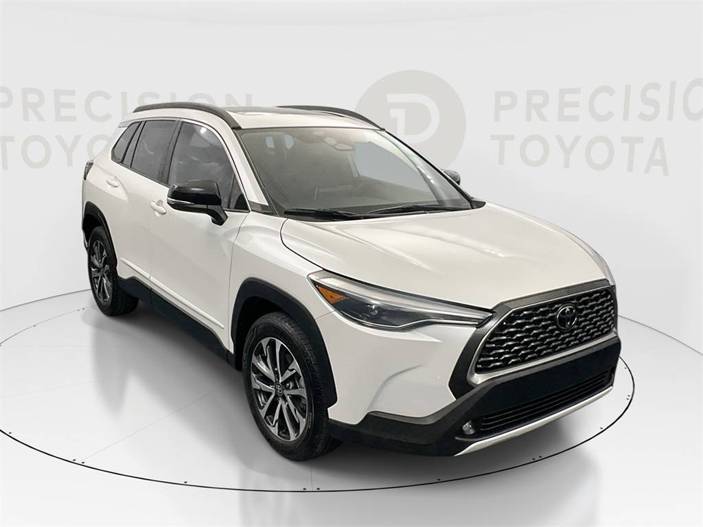 2025 Toyota Corolla Cross XLE — SUV — 2,212 mi — Tucson, AZ