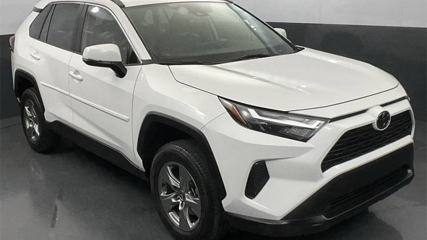 2024 Toyota RAV4 XLE — SUV — 12,766 mi — Tucson, AZ