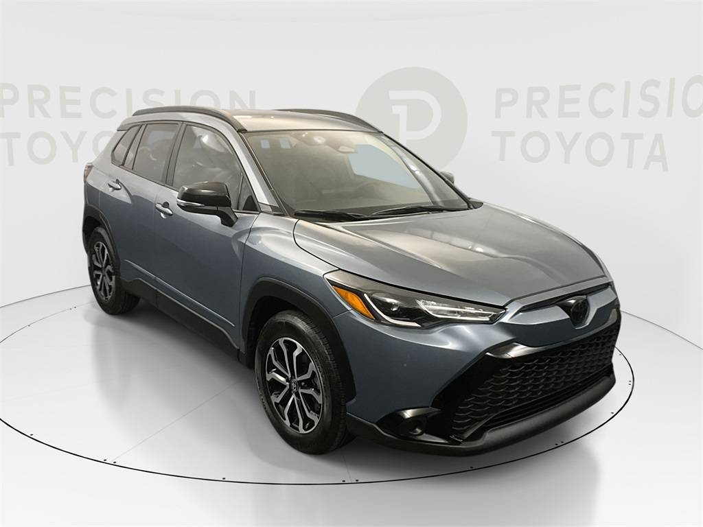 2025 Toyota Corolla Cross Hybrid SE — SUV — 2,720 mi — Tucson, AZ