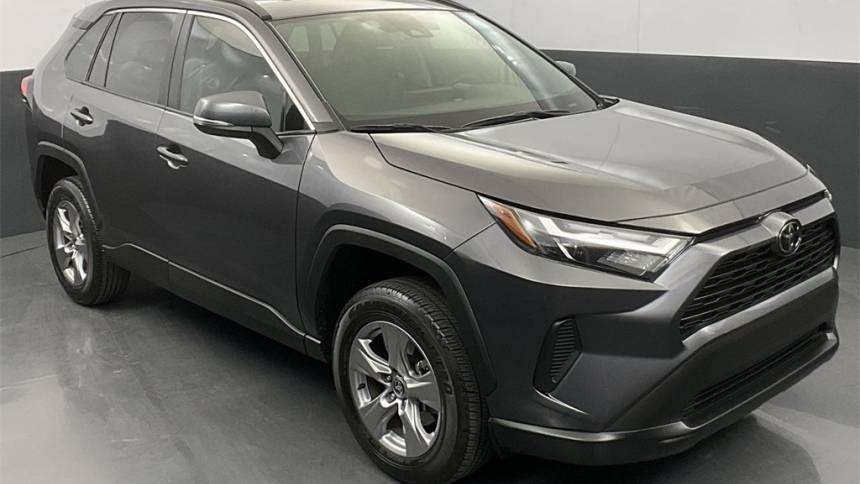 2024 Toyota RAV4 XLE — SUV — 14,999 mi — Tucson, AZ