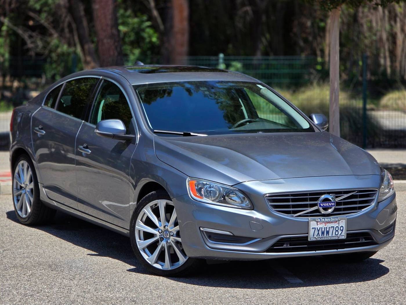 2017 Volvo S60 Inscription — Sedan — 80,018 mi — Reseda, CA