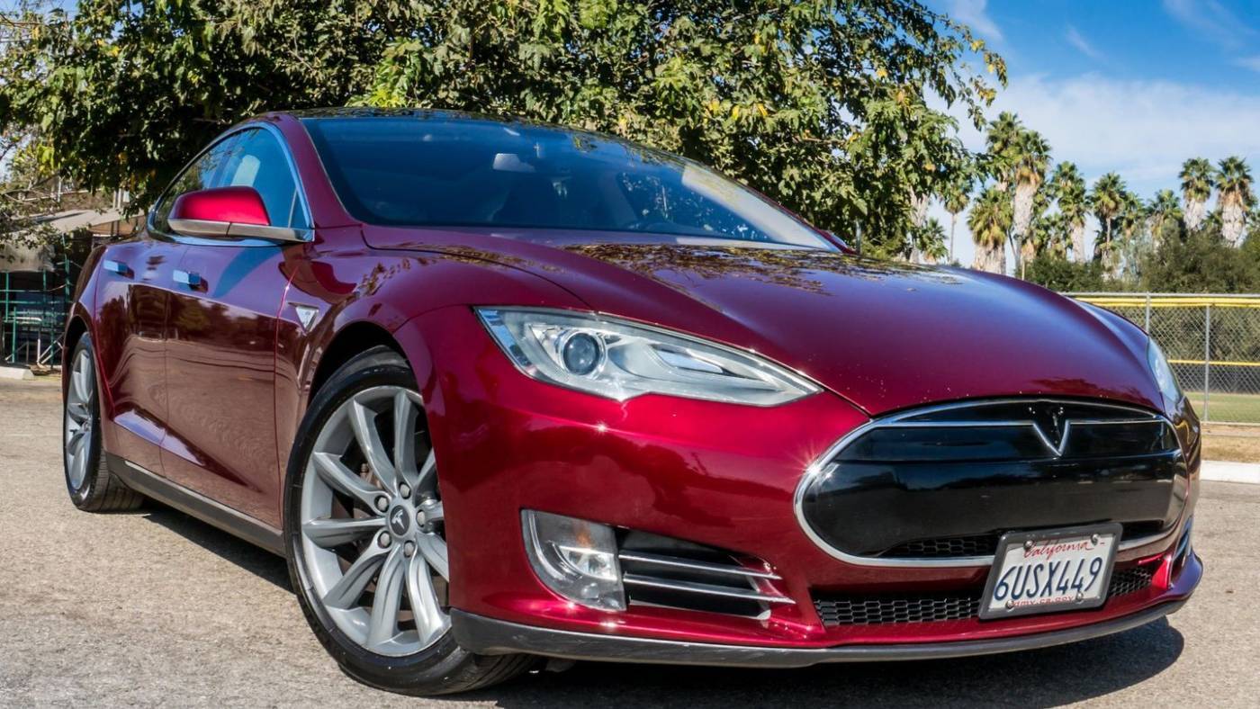 2012 Tesla Model S Signature Performance — Hatchback — 130,290 mi — Reseda, CA