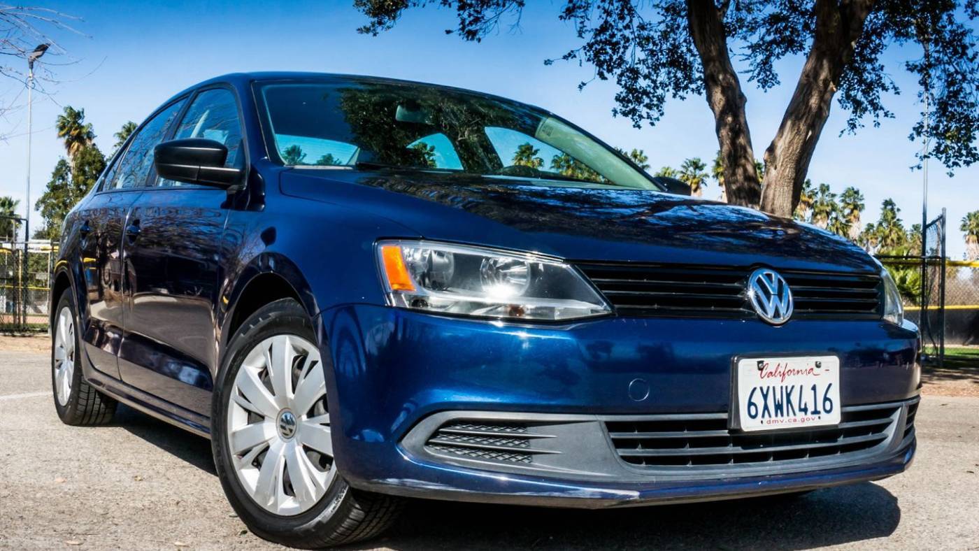 2013 Volkswagen Jetta Base — Sedan — 114,279 mi — Reseda, CA