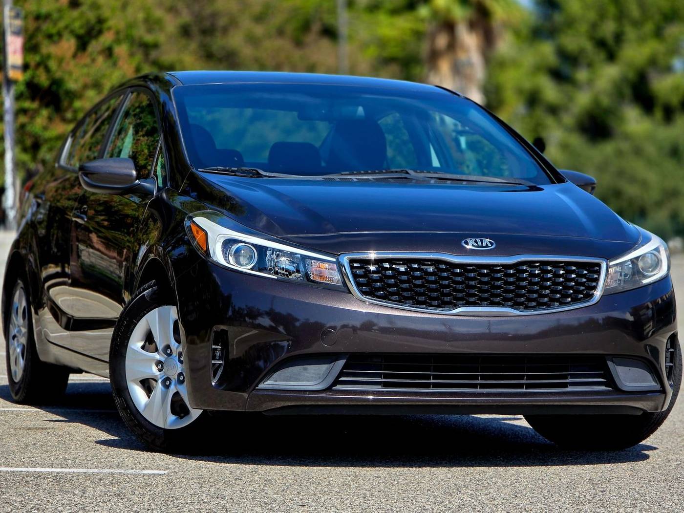 2017 Kia Forte LX — Sedan — 122,823 mi — Reseda, CA