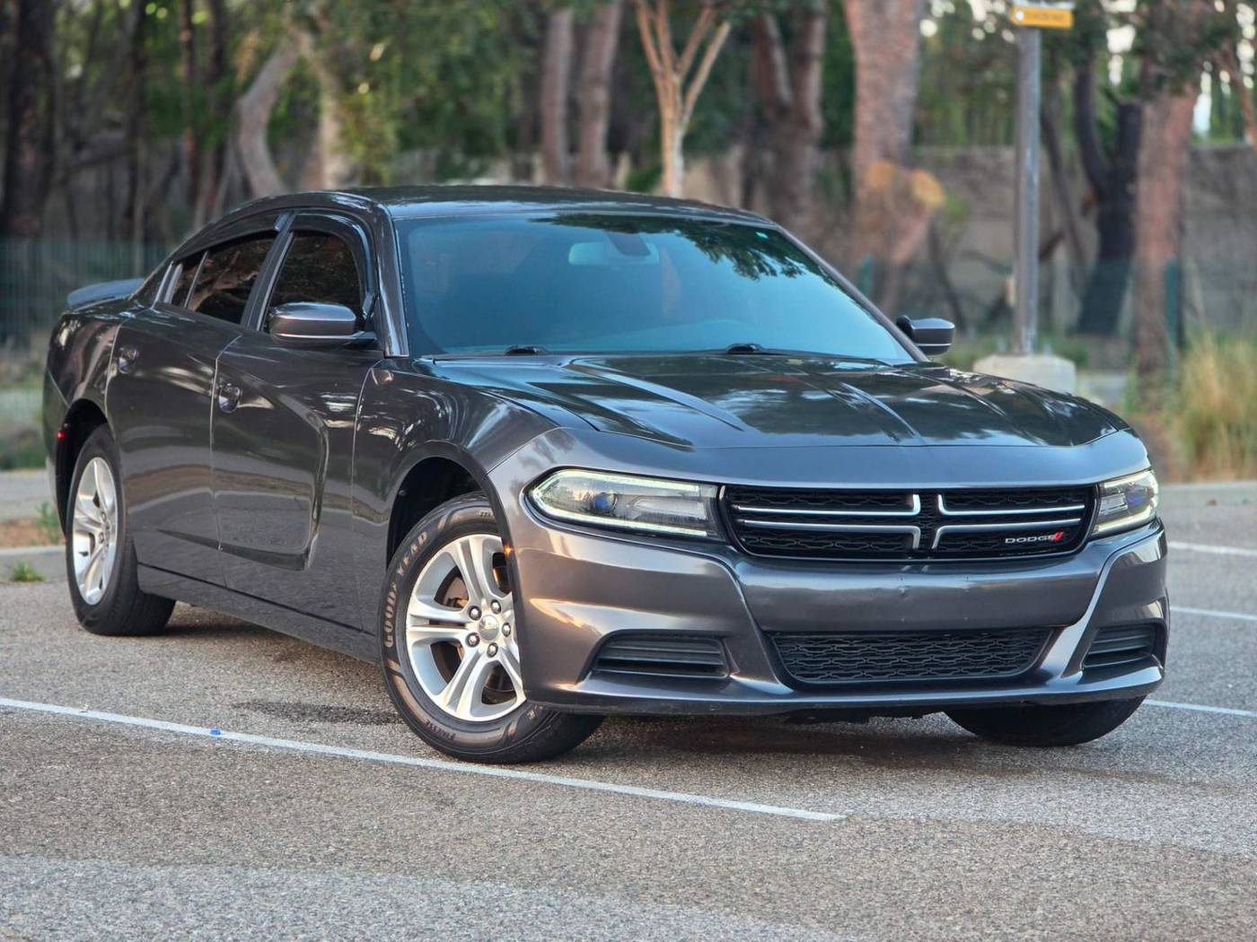 2017 Dodge Charger SE