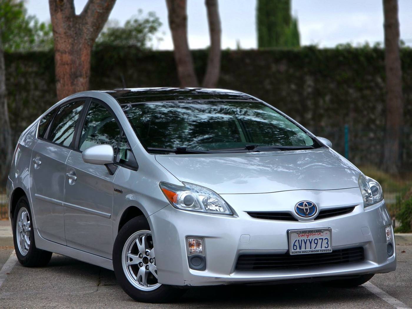 2011 Toyota Prius Four — Sedan — 146,344 mi — Reseda, CA