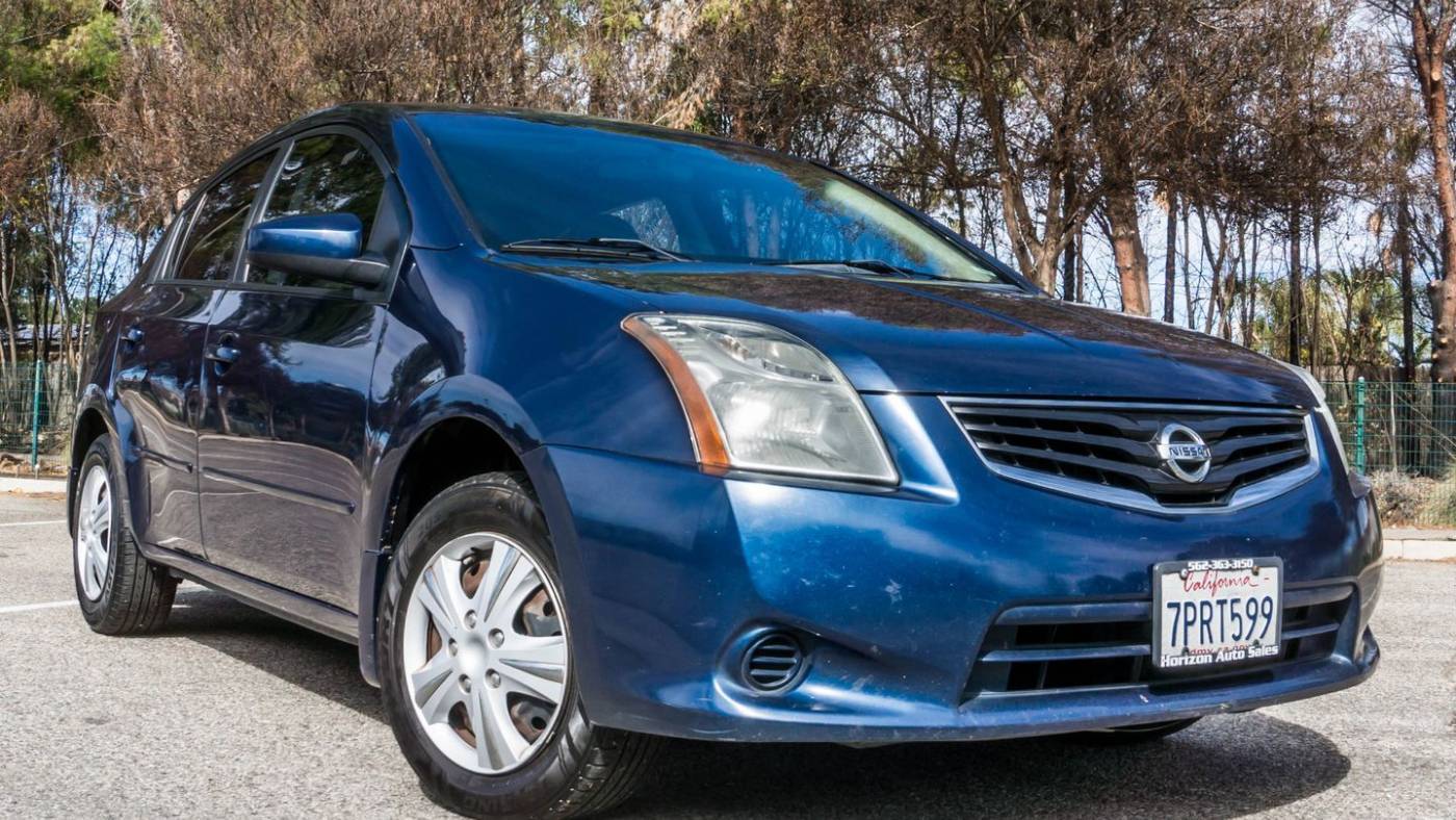 2012 Nissan Sentra 2.0 — Sedan — 165,645 mi — Reseda, CA
