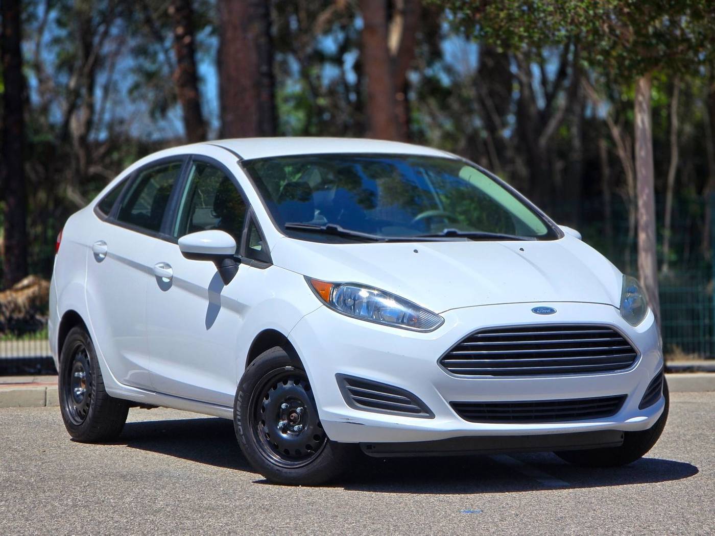 2016 Ford Fiesta S — Sedan — 91,817 mi — Reseda, CA