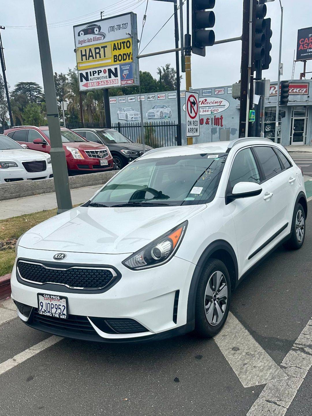 2019 Kia Niro Hybrid LX — SUV — 81,278 mi — Reseda, CA