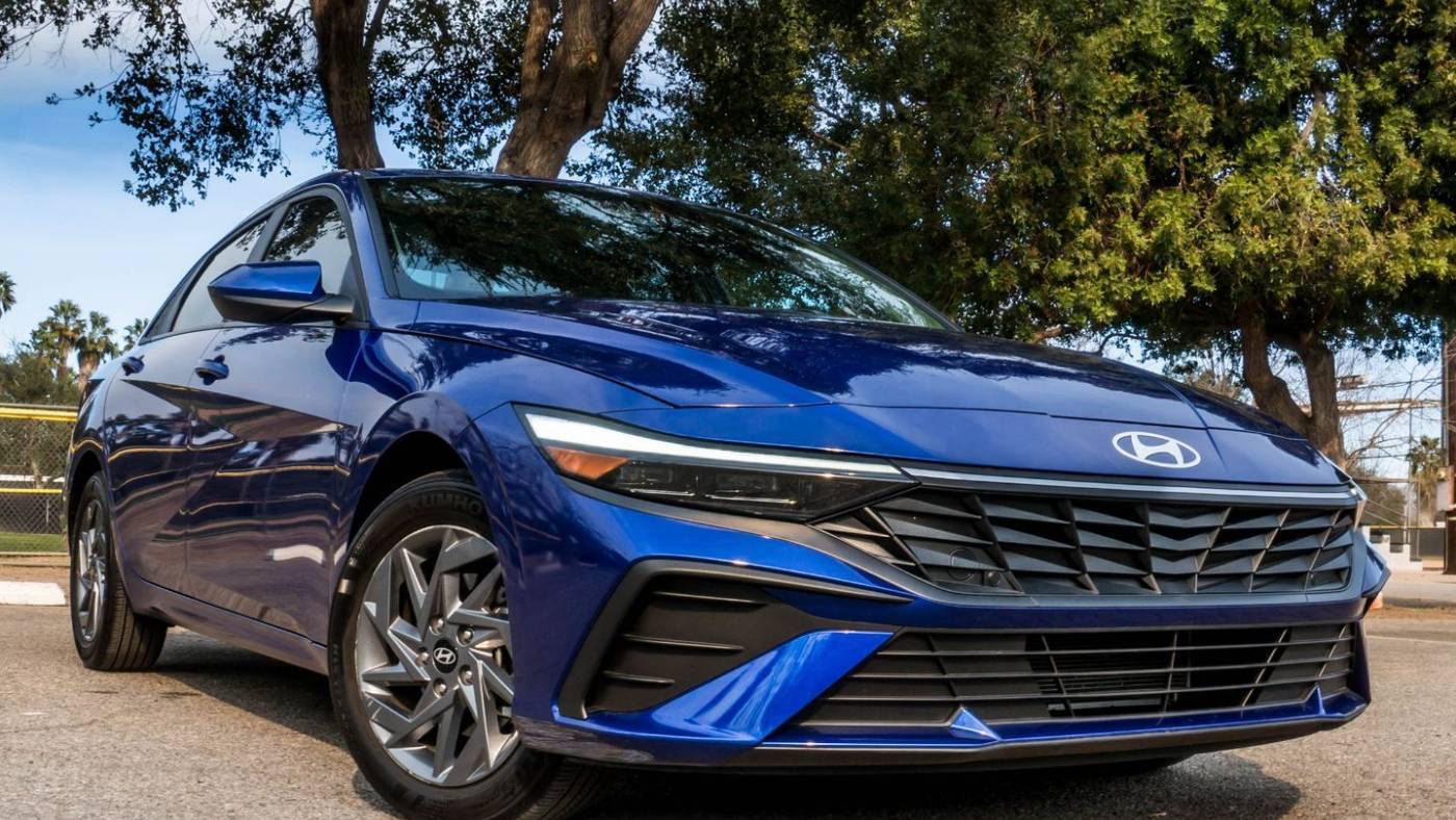 2024 Hyundai Elantra SEL — Sedan — 6,450 mi — Reseda, CA