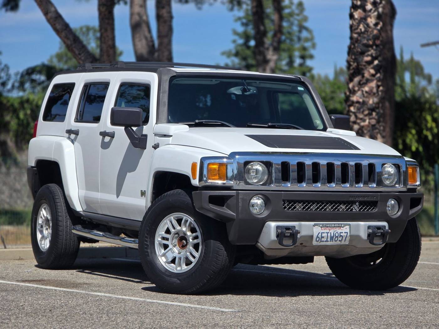 Used HUMMER H3 for Sale Near Me (with Photos) | U.S. News & World 