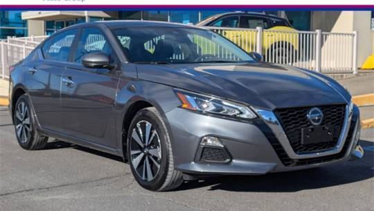 2022 Nissan Altima SV — Sedan — 2,330 mi — Bristol, CT