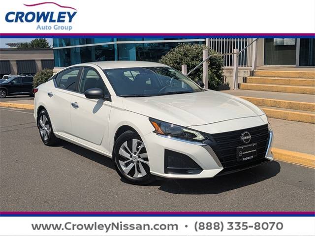 2025 Nissan Altima S — Sedan — 1,637 mi — Bristol, CT