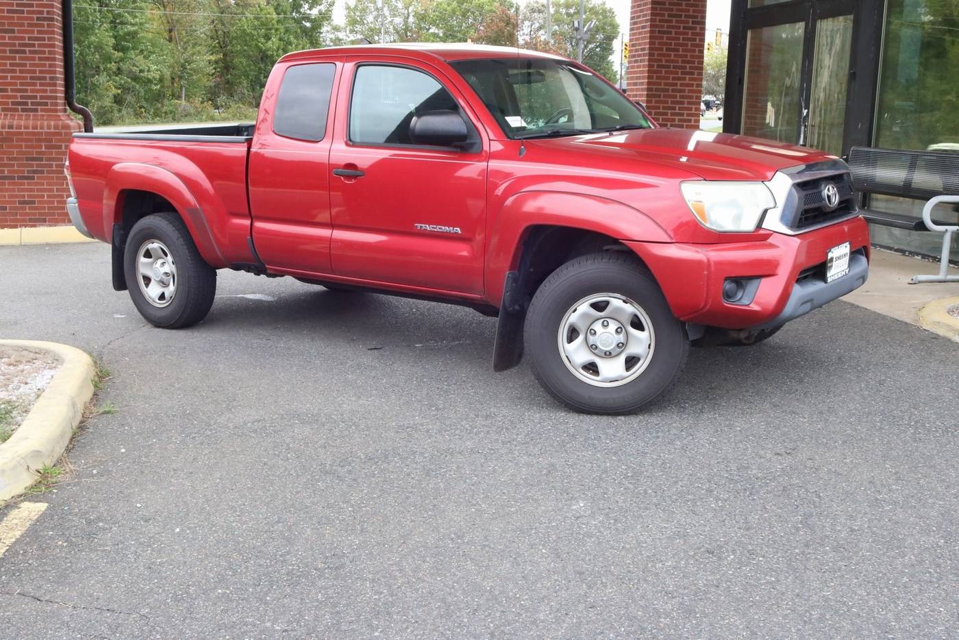 2015 Toyota Tacoma Base — Pickup Truck — 209,538 mi — Fredericksburg, VA