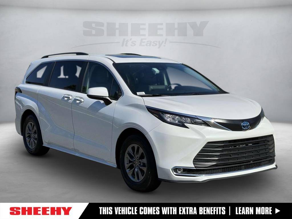 2023 Toyota Sienna XLE — Minivan — 52,919 mi — Fredericksburg, VA