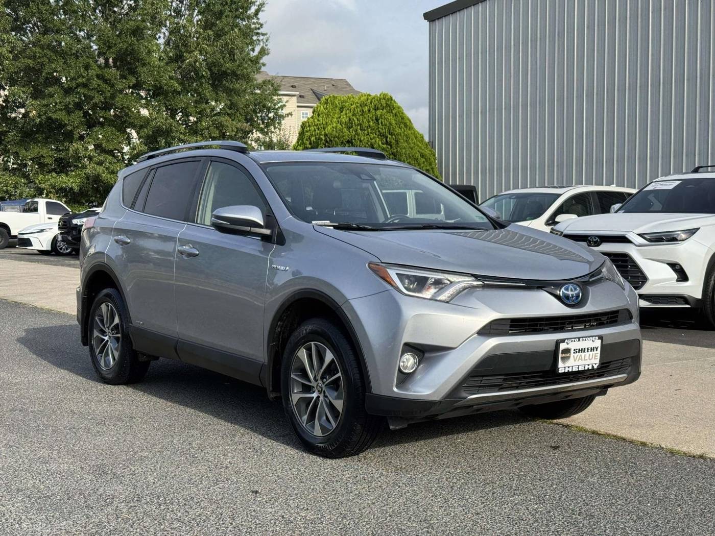 2018 Toyota RAV4 Hybrid LE — SUV — 104,057 mi — Fredericksburg, VA