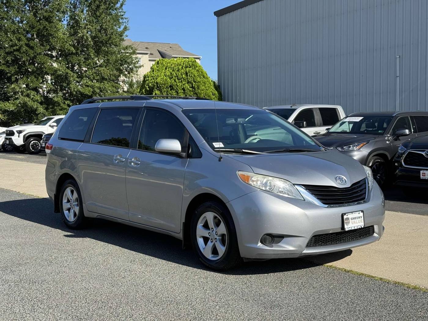 2013 Toyota Sienna LE — Minivan — 138,785 mi — Fredericksburg, VA