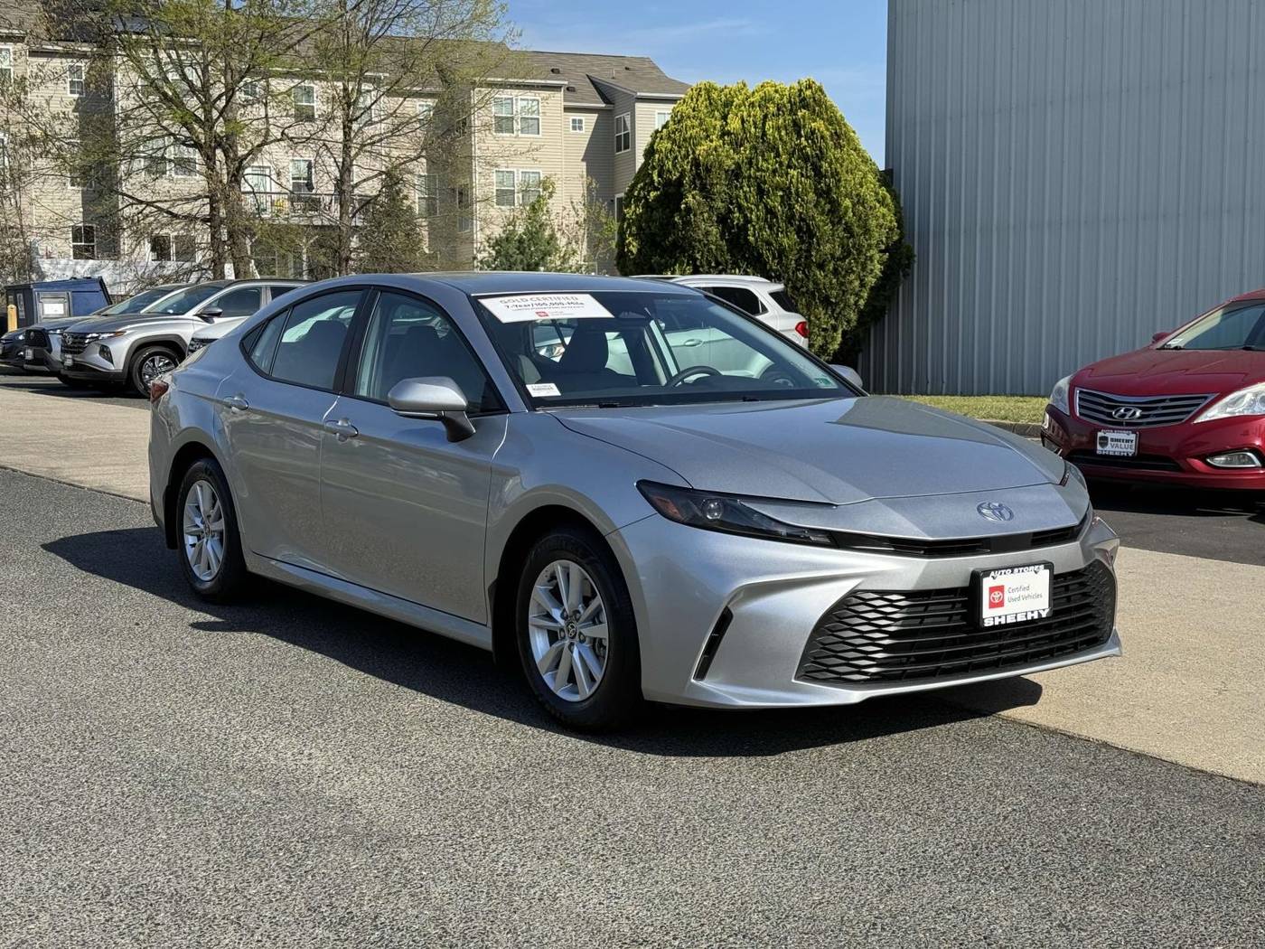 2025 Toyota Camry LE — Sedan — 1,038 mi — Fredericksburg, VA