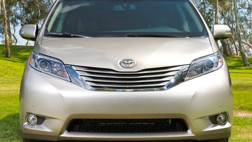 2015 Toyota Sienna XLE Premium — Minivan — 123,271 mi — Fredericksburg, VA