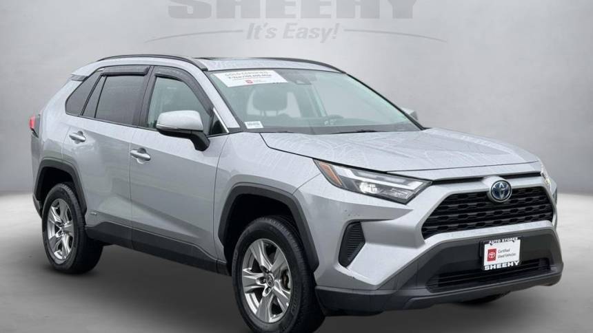 2022 Toyota RAV4 Hybrid XLE