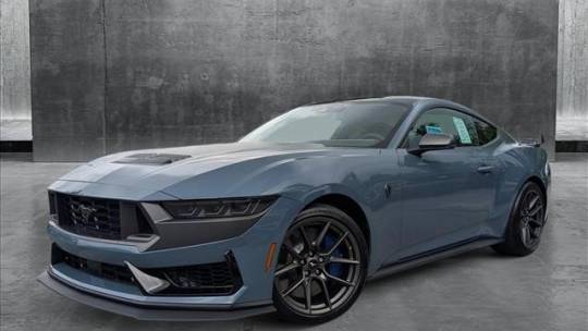 2025 Ford Mustang Dark Horse