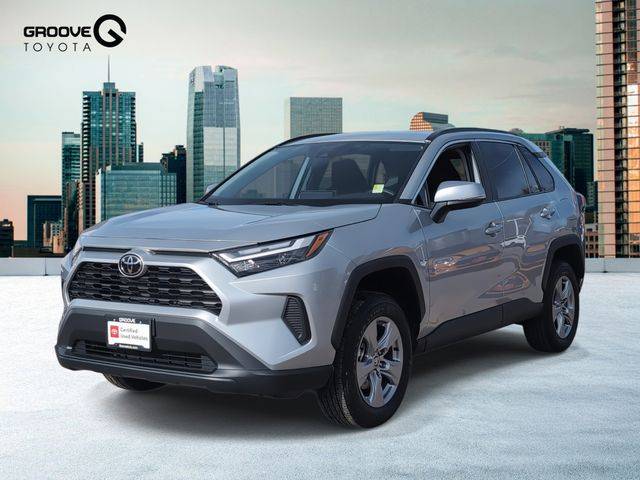 2025 Toyota RAV4 XLE — SUV — 13,944 mi — Englewood, CO