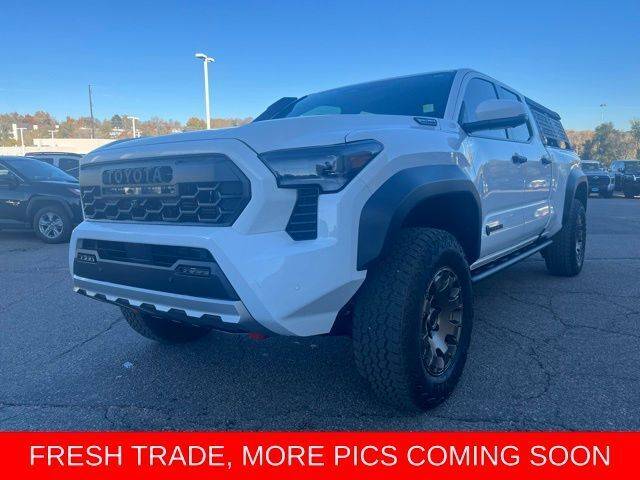 2025 Toyota Tacoma Trailhunter Hybrid — Pickup Truck — 334 mi — Englewood, CO