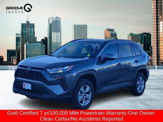 2025 Toyota RAV4 XLE — SUV — 10,672 mi — Englewood, CO