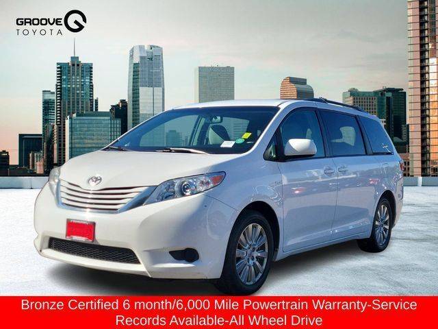 2017 Toyota Sienna LE — Minivan — 131,451 mi — Englewood, CO