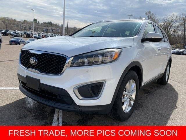 2016 Kia Sorento LX V6 — SUV — 104,392 mi — Englewood, CO