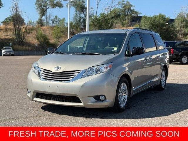 2015 Toyota Sienna XLE — Minivan — 95,037 mi — Englewood, CO