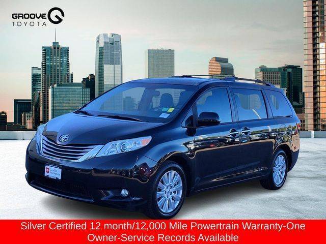 2017 Toyota Sienna XLE — Minivan — 94,671 mi — Englewood, CO