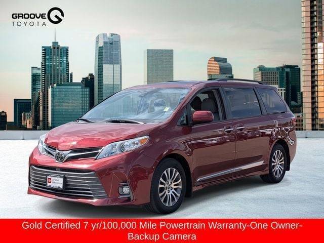2019 Toyota Sienna L — Minivan — 69,914 mi — Englewood, CO