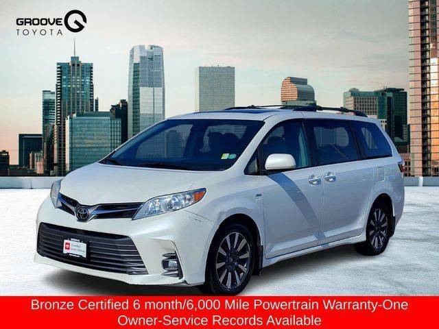 2018 Toyota Sienna XLE Premium — Minivan — 124,371 mi — Englewood, CO