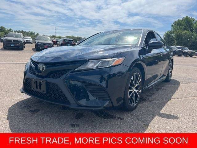 2018 Toyota Camry SE — Sedan — 119,789 mi — Englewood, CO