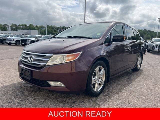 2012 Honda Odyssey Touring — Minivan — 150,118 mi — Englewood, CO
