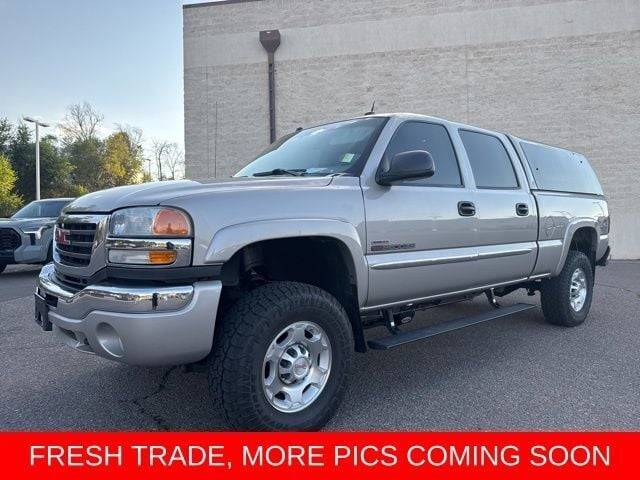 2004 GMC Sierra 2500 SLT — Pickup Truck — 210,270 mi — Englewood, CO