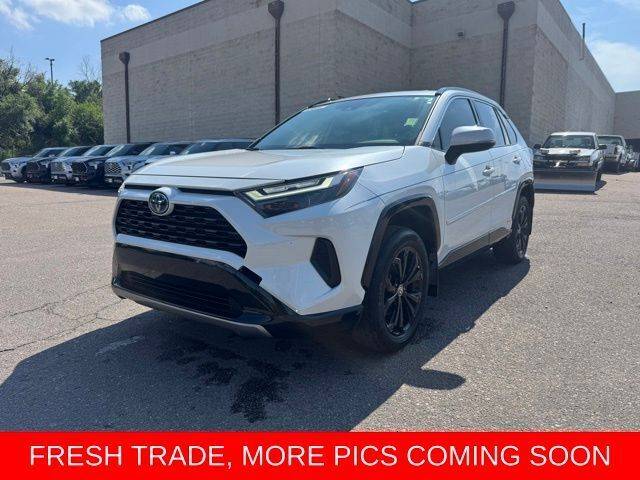 2023 Toyota RAV4 Hybrid SE — SUV — 28,077 mi — Englewood, CO