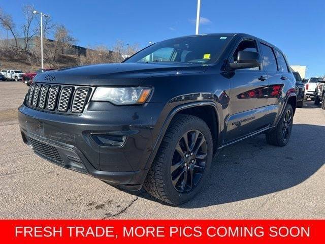 2017 Jeep Grand Cherokee Altitude