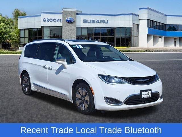 2018 Chrysler Pacifica Hybrid Limited — Minivan — 89,211 mi — Englewood, CO