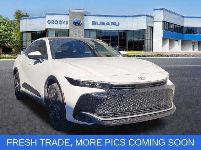 2023 Toyota Crown Limited — Sedan — 34,332 mi — Englewood, CO