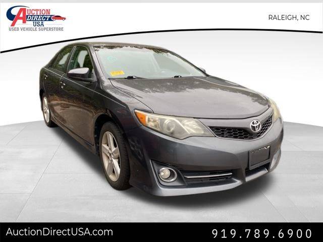 2013 Toyota Camry SE — Sedan — 60,301 mi — Raleigh, NC